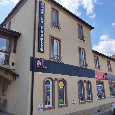 فندق Casa La Fayette تيميشورا المظهر الخارجي الصورة