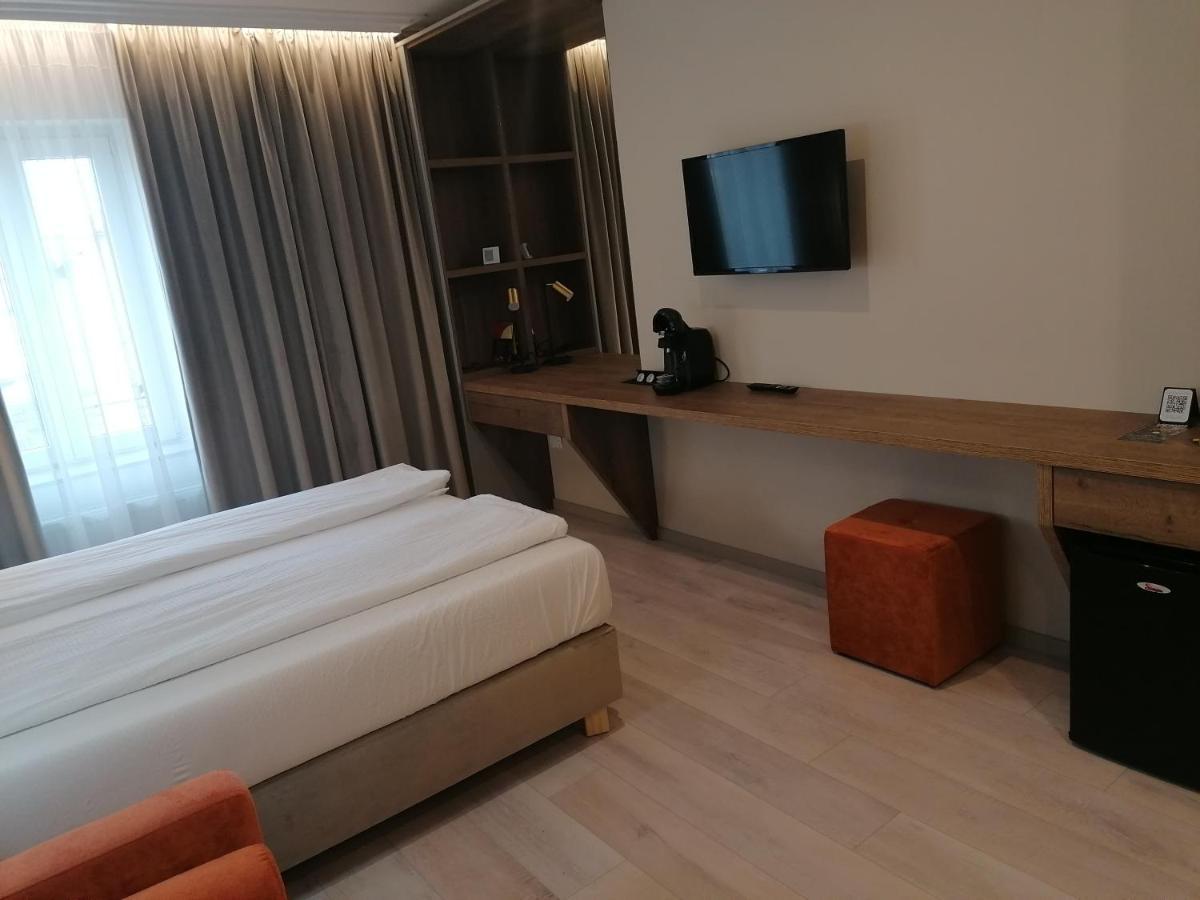 فندق Casa La Fayette تيميشورا المظهر الخارجي الصورة