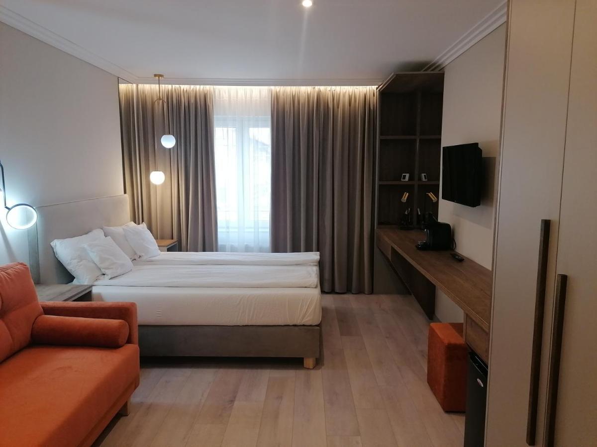 فندق Casa La Fayette تيميشورا المظهر الخارجي الصورة